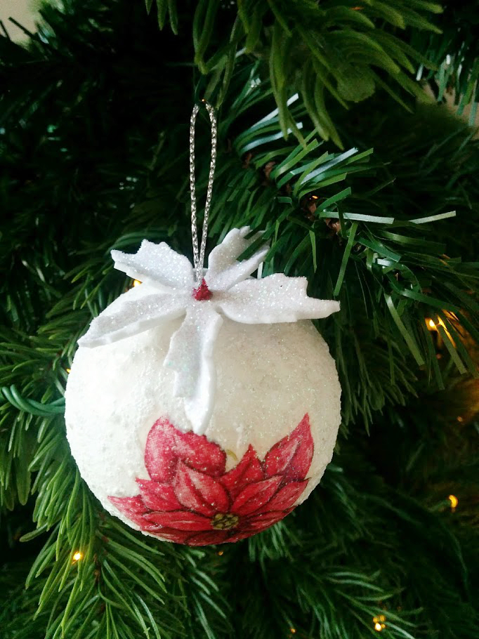 Christmas Baubles Poinsettia